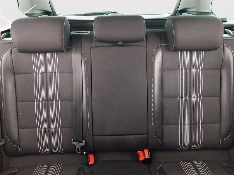 Volkswagen Golf (2013) Comfortline 1.6 TDI - fotka 10 z 20