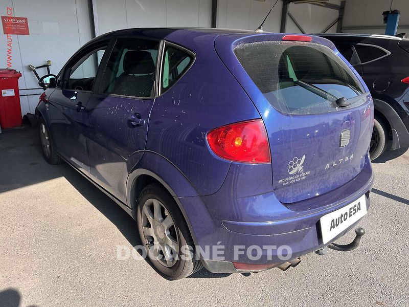 Seat Altea (2006) 2.0 TDi - fotka 2 z 3