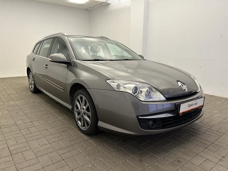 Renault Laguna 1.5 DCI Expression - fotka 24 z 25