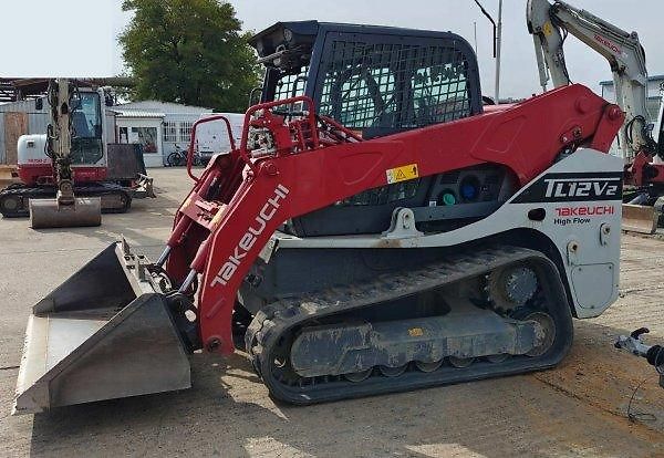 Takeuchi (2025) TL12 Hi-Flow 6t pásový smykáč - fotka 7 z 9