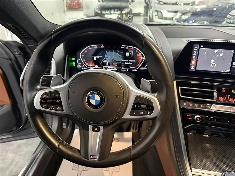 BMW Řada 8 3,0   840 XD 250kW M-PAK LASER - fotka 10 z 47