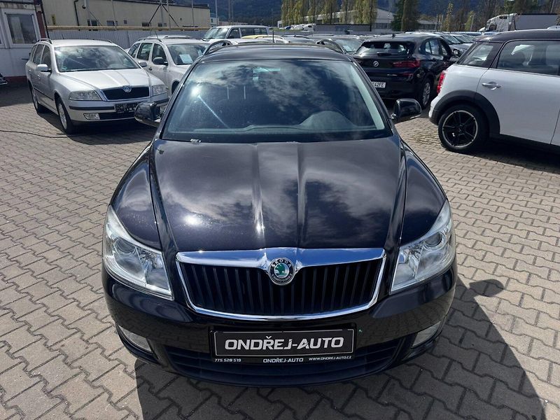 Škoda Octavia (2009) 1,4 TSI 90 KW STK KOLA - fotka 9 z 50