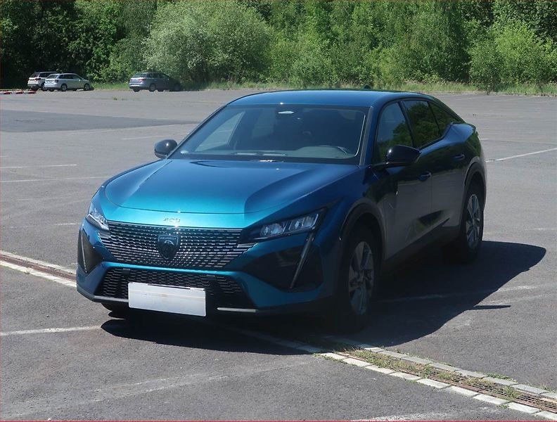 Peugeot 408 (2025) 1.2 PureTech - fotka 2 z 16
