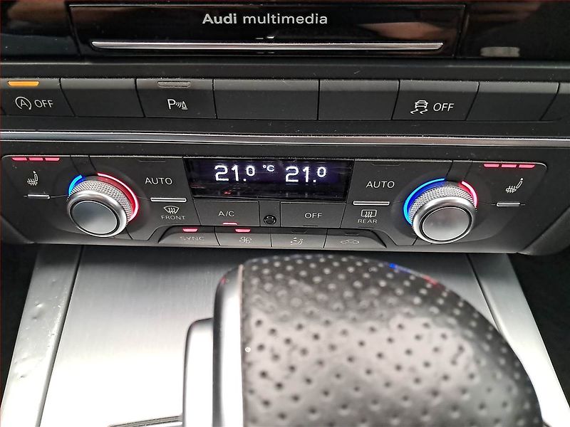 Audi A6 (2014) 3.0 BiTDI, 4X4, Automat, Kůže - fotka 18 z 24