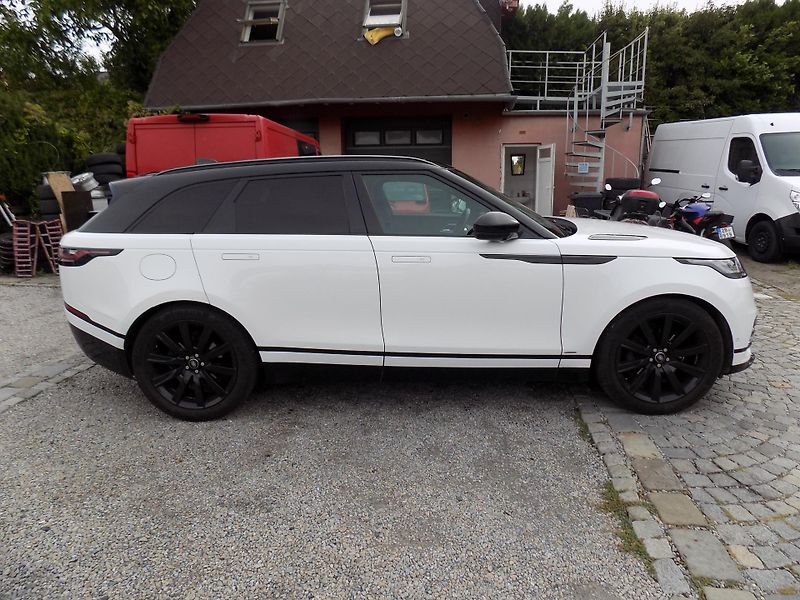 Land Rover Range Rover Velar D300 4X4 221 KW R DYNAMIC - fotka 9 z 44