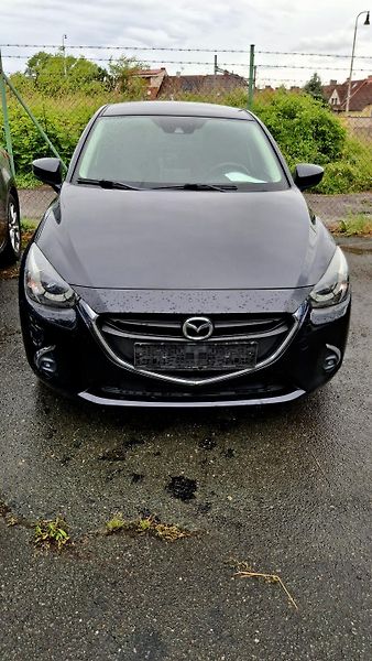 Mazda 2 1.5 sport  66kw  facelit - fotka 28 z 39