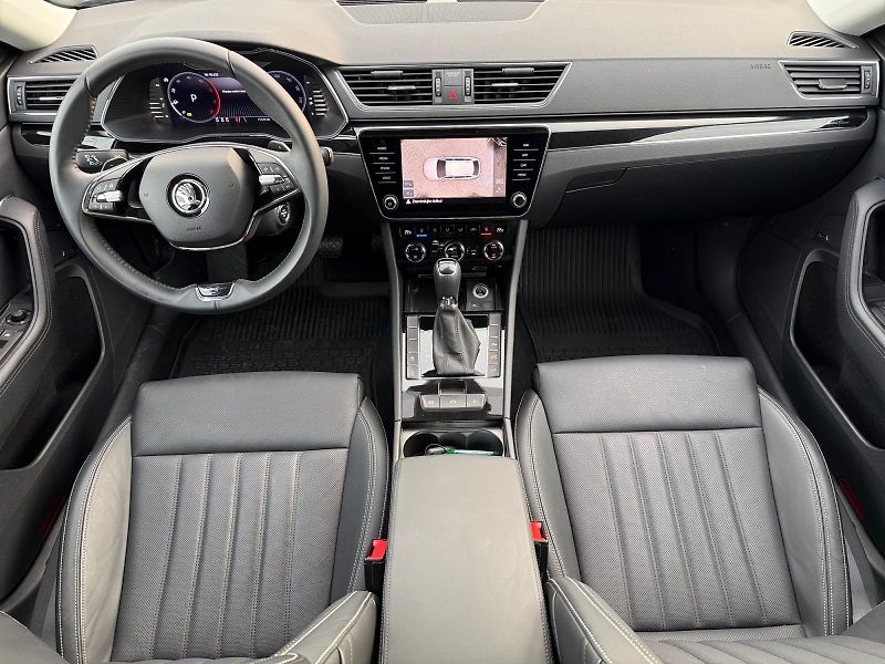 Škoda Superb (2023) L&K 2.0TDI 110kW DSG CZ DPH - fotka 9 z 11