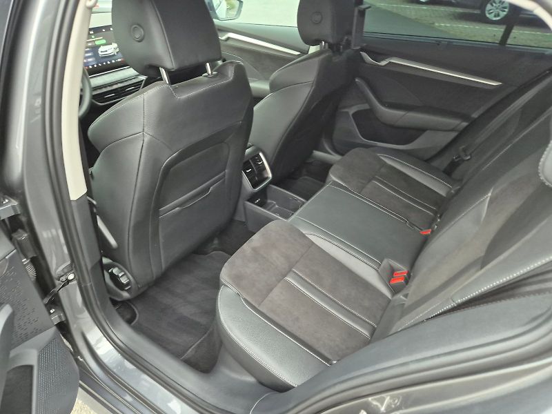 Škoda Octavia (2025) kombi 130 let Premium 1.5 TSI - fotka 16 z 35
