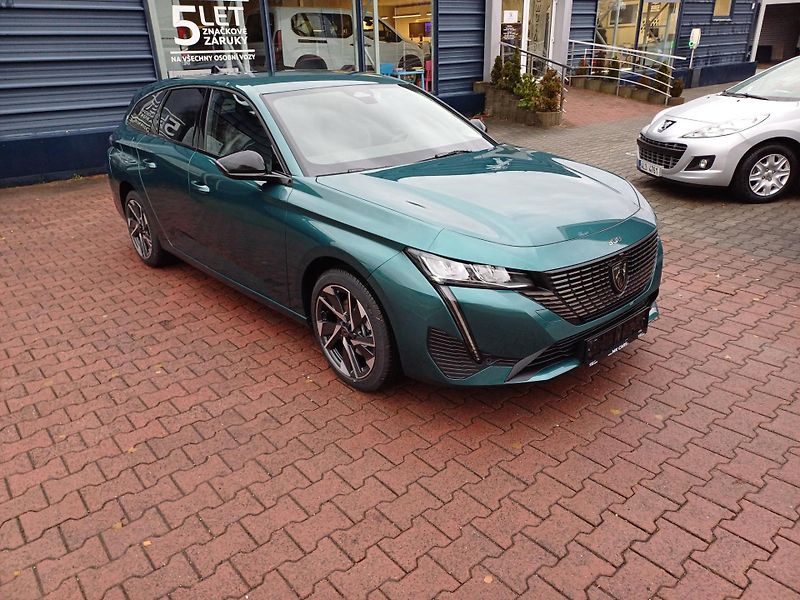 Peugeot 308 (2026) SW ALLURE BlueHDi 130 EAT8  - fotka 7 z 21