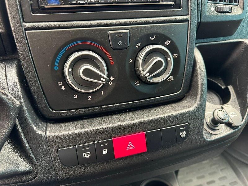 Fiat Ducato (2019) 2.3 96kW L1H1 chlazení/topení - fotka 11 z 40