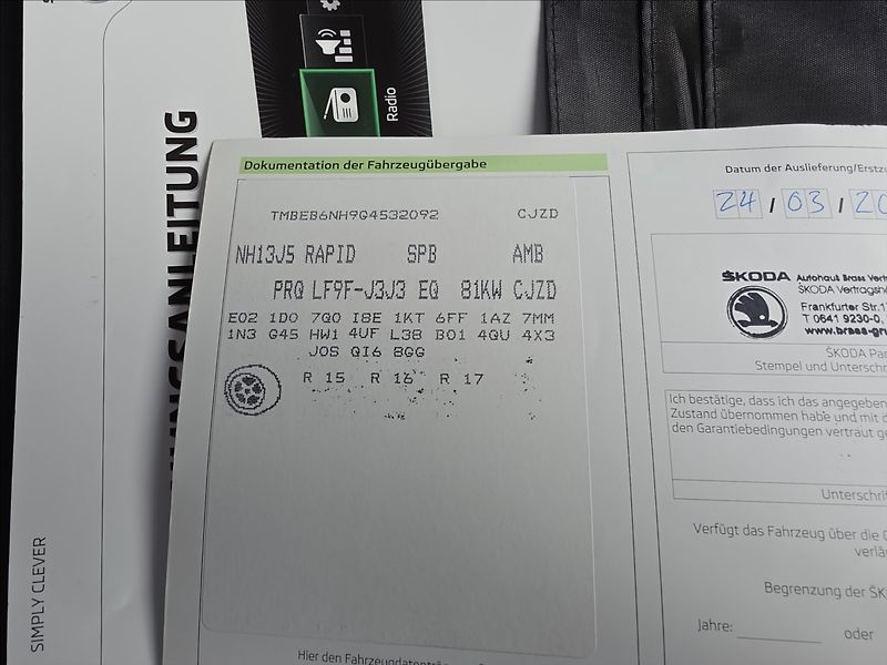 Škoda Rapid 1,2 TSi 81KW Style Tempomat - fotka 40 z 46