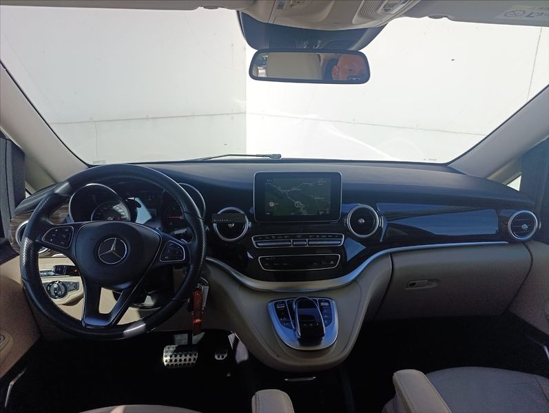 Mercedes-Benz Třídy V 2,1 CDi 4Motion, Kamera Navi - fotka 15 z 37