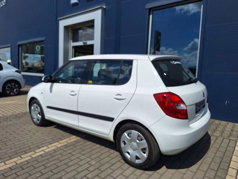 Škoda Fabia (2008) 1,2 44kW M5 Klima nová STK - fotka 3 z 13