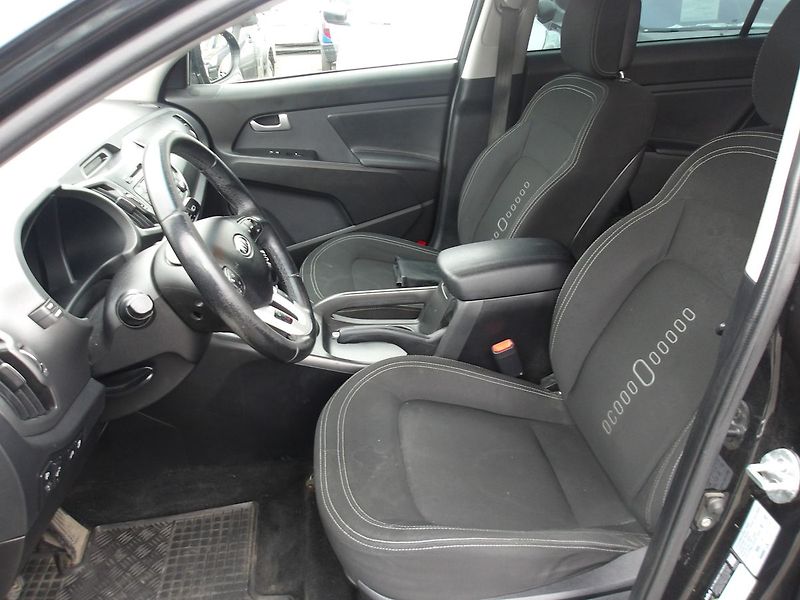 Kia Sportage 1,6GDi 99 kW ČR Serv.kn! - fotka 13 z 32