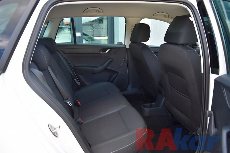 Škoda Rapid (2014) 1,2 TSI - fotka 14 z 29