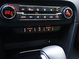 Mercedes-Benz GLA (2014) 220 CDI 4MATIC, 4X4 - náhled 17