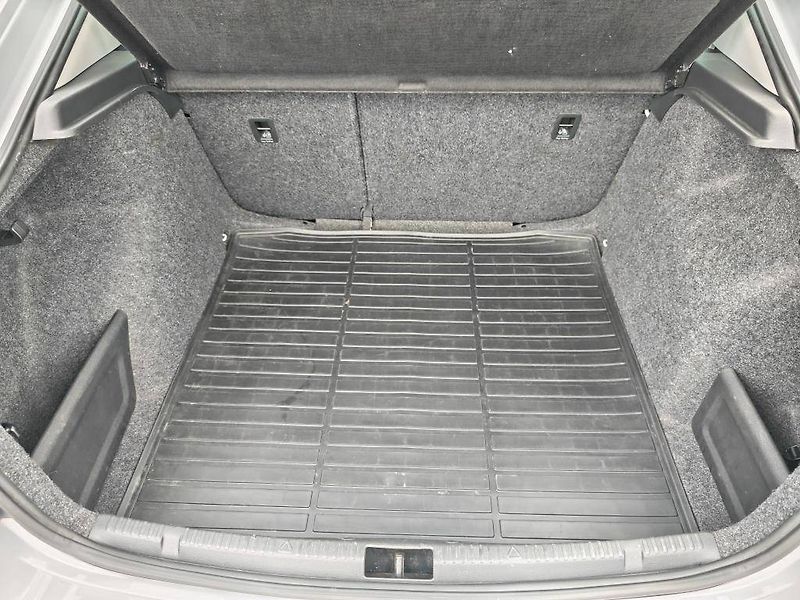 Škoda Rapid Ambition 1,2 TSI - fotka 21 z 21