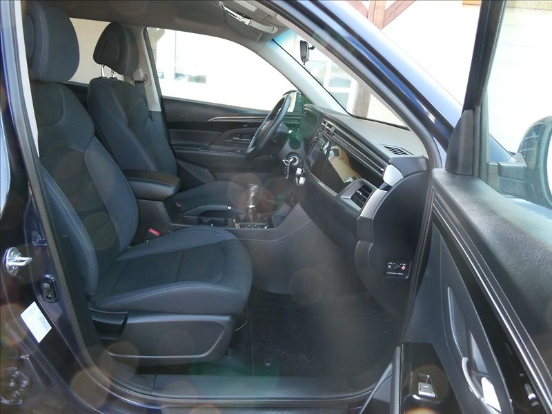 SsangYong Korando 1,5 T-GDI 120kW Style,ČR - fotka 18 z 34