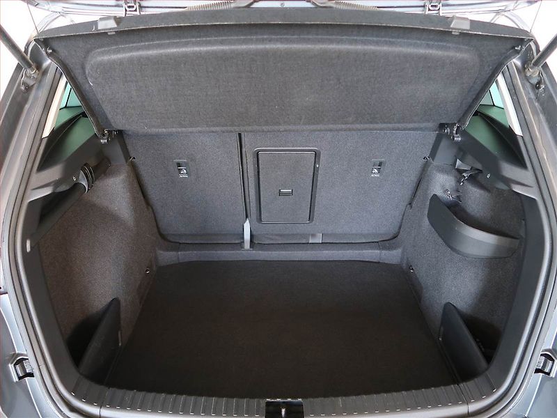 Škoda Karoq (2022) Style 1.5 TSI - fotka 13 z 15
