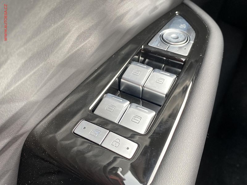 BAIC X55 (2025) 1.5T, ČR, AT, LED, kamera - fotka 11 z 23
