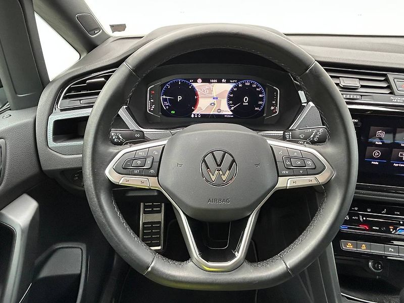 Volkswagen Touran (2023) 2.0 TDI 110kW DSG  Webasto LED - fotka 12 z 32