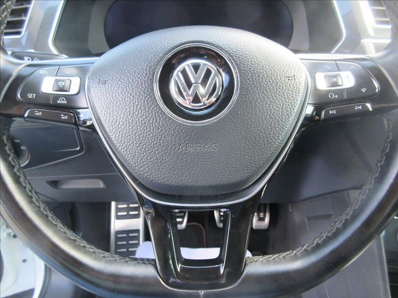 Volkswagen Tiguan 1,4 TSI Edice Sound - fotka 9 z 15