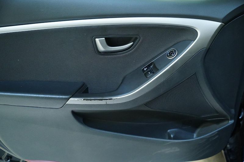 Hyundai i30 - fotka 12 z 22