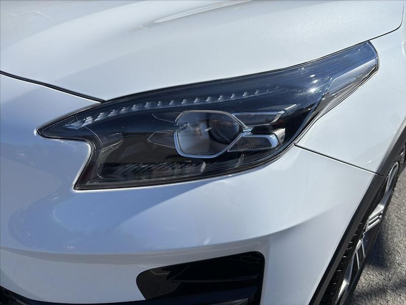 Kia XCeed 1,5 TGDi 118kW TOP ZÁRUKA KŮŽE - fotka 38 z 42
