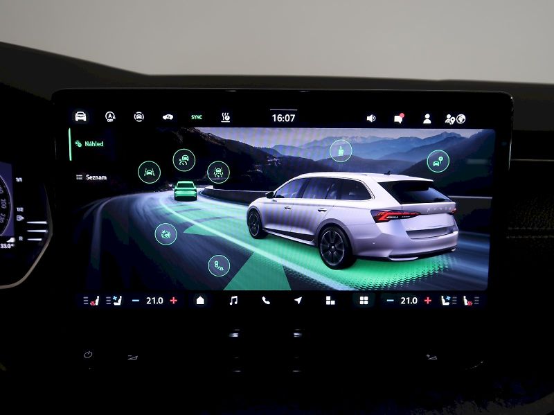 Škoda Octavia (2026) TOP SELECTION 2.0TDI 110KW DSG - fotka 29 z 47