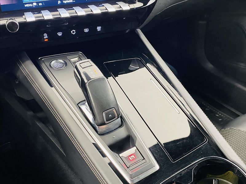 Peugeot 508 2,0 HDi 120kW GT Line - fotka 19 z 24
