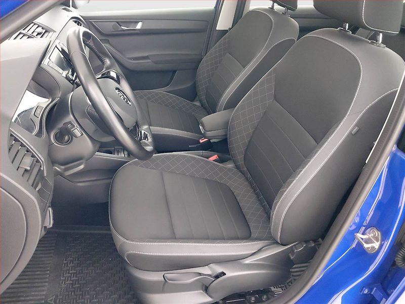 Škoda Fabia (2021) Ambition 1.0 TSI - fotka 9 z 15