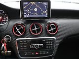 Mercedes-Benz Třídy A 2,0 45 265 kW 4Matic AMG Aut. - náhled 23