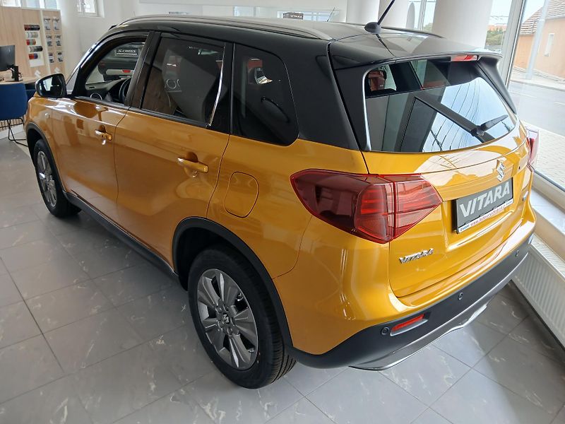 Suzuki Vitara (2026) 1,4 BJ Premium Hybrid - fotka 3 z 6