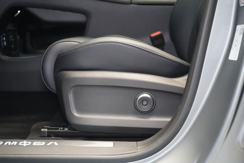 Omoda Ostatní 1.5 T-GDI 3DHT AWD PREMIUM - fotka 17 z 53