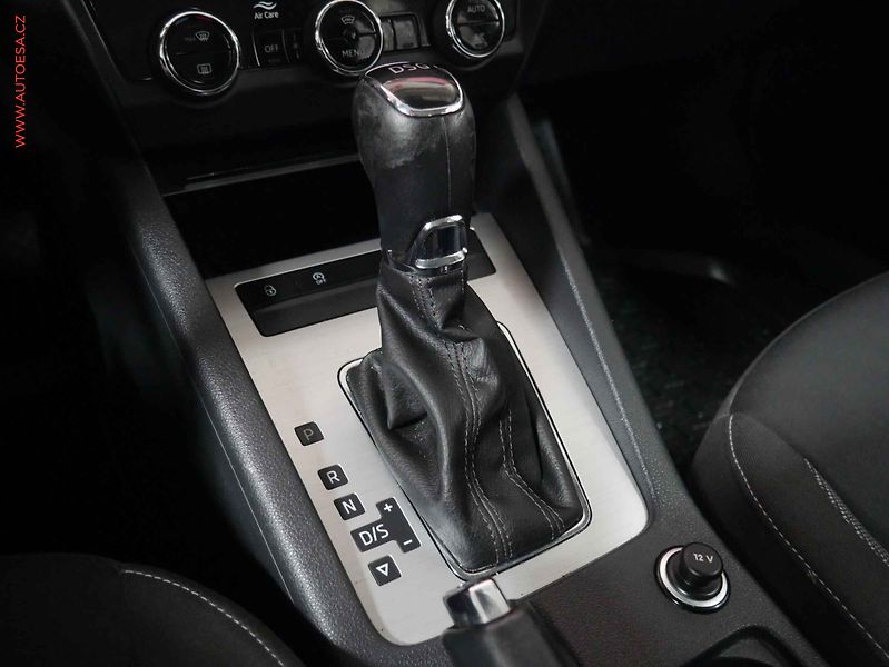 Škoda Octavia (2019) 2.0 TDi, 1.maj,ČR, Style - fotka 19 z 22