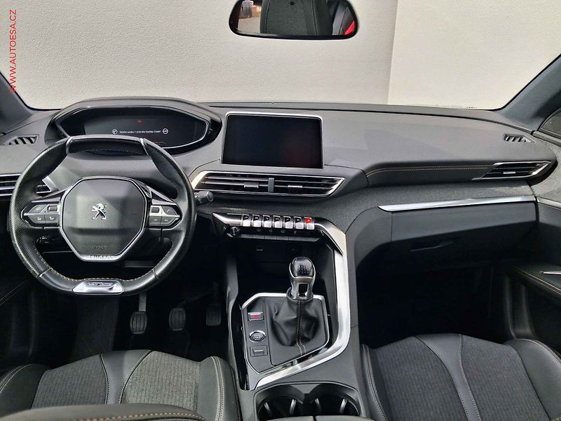 Peugeot 3008 (2020) 1.5 HDi, GT Line, LED - fotka 8 z 19
