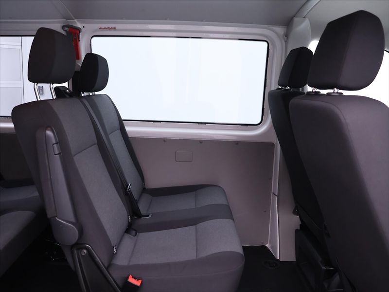 Volkswagen Transporter 2,0 TDI 9-Míst Long 1.Maj DPH - fotka 12 z 27