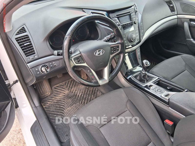 Hyundai i40 (2012) 1.7 CRDi, ČR - fotka 3 z 3