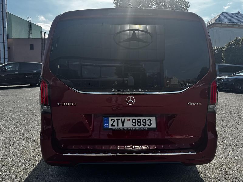 Mercedes-Benz Třídy V V 300d / Exclusive / L / 4M - fotka 6 z 31