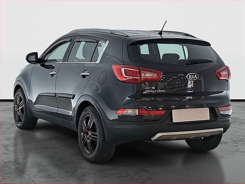 Kia Sportage (2011) 1.6 GDI, Xenony, Tempomat - fotka 4 z 16