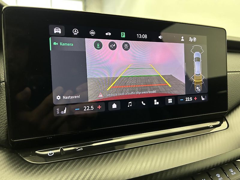 Škoda Octavia 1.5 TSI SportLine - fotka 13 z 28