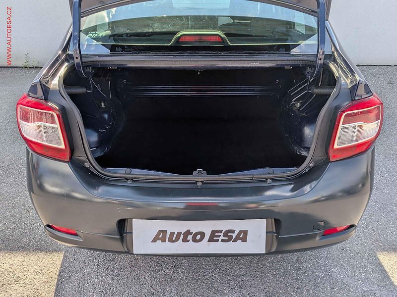 Dacia Logan (2013) 1.2i, ČR - fotka 7 z 14