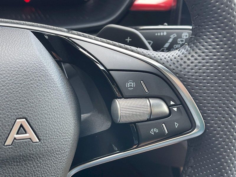 Škoda Fabia (2025) 1.5 TSI 110kW Monte Carlo DSG - fotka 10 z 34
