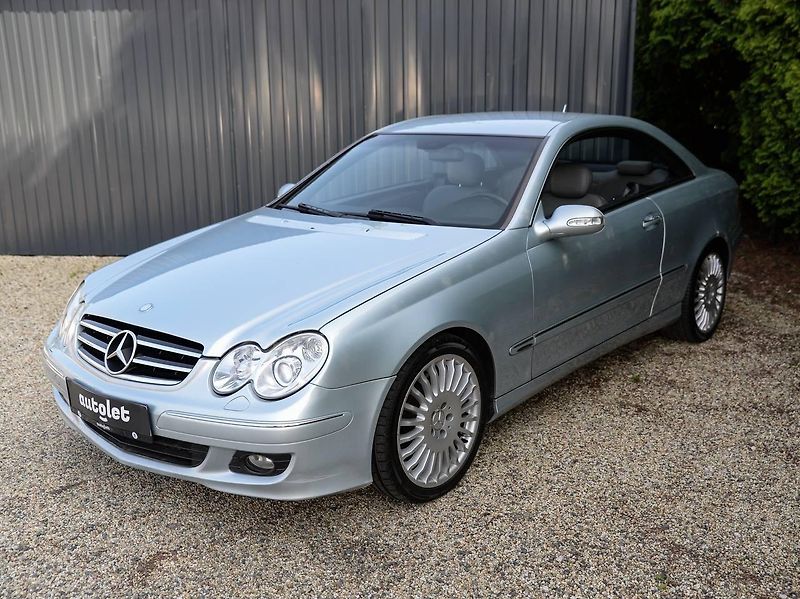 Mercedes-Benz CLK (2007) 220 CDI AVANTGARDE - fotka 5 z 20