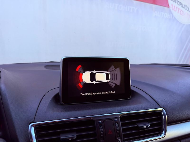 Mazda 3 2.0 Skyactiv Sports-Line, Serv - fotka 18 z 25
