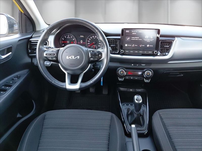Kia Stonic 1,0   1.0 T-GDI Exclusive - fotka 14 z 22