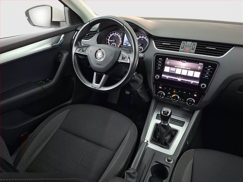 Škoda Octavia (2019) Ambition 1.6 TDI, ČR,1.maj - fotka 7 z 19