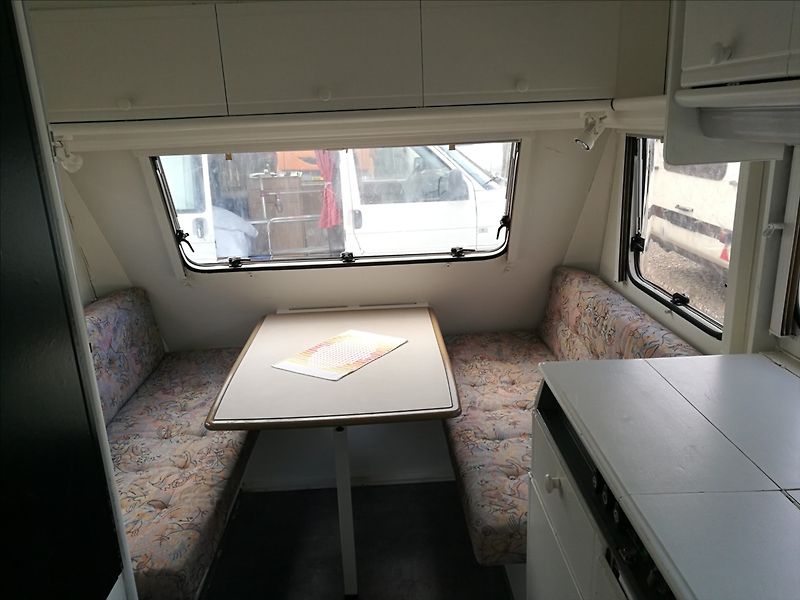 Dethleffs NewLine 390 bez TP - fotka 5 z 11