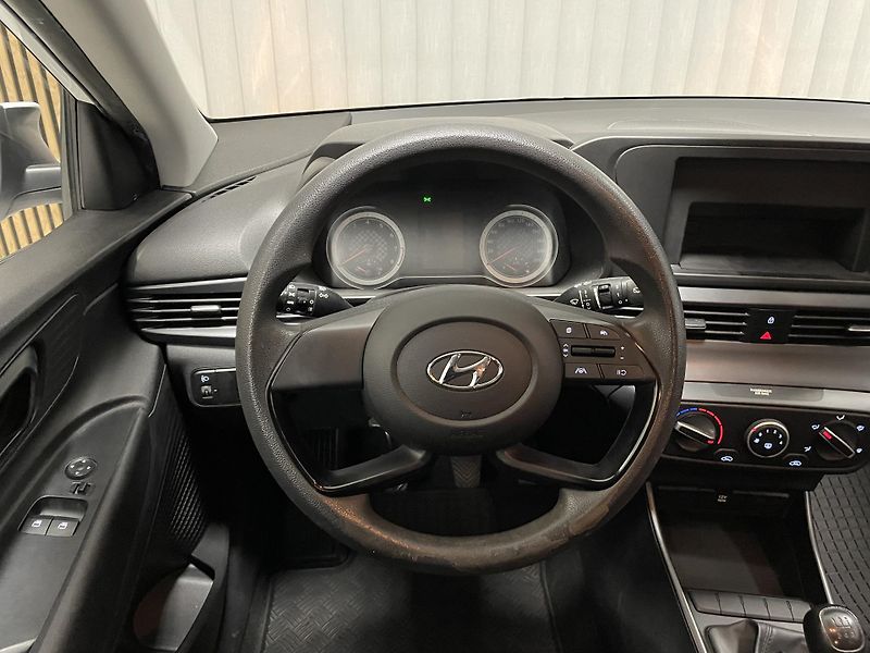 Hyundai i20 1.2 i ČR  1.MAJ.SERVISKA - fotka 21 z 23