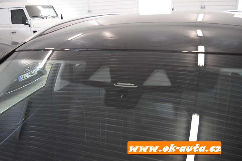 BMW Řada 5 2.0d LUXURY-LINE 98 000 KM TZ - fotka 13 z 74